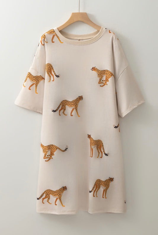 Plus size Cheetah T-shirt dress